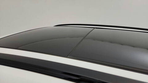 2024 Volvo XC60 Recharge T8 Plus Dark Theme