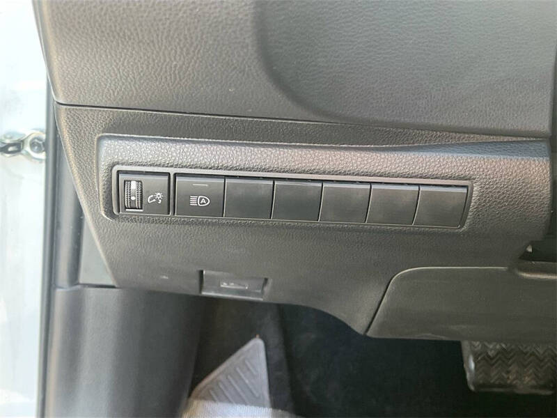 2024 Toyota Corolla Hatchback SE