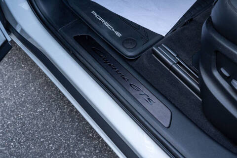 2025 Porsche Cayenne GTS Coupe