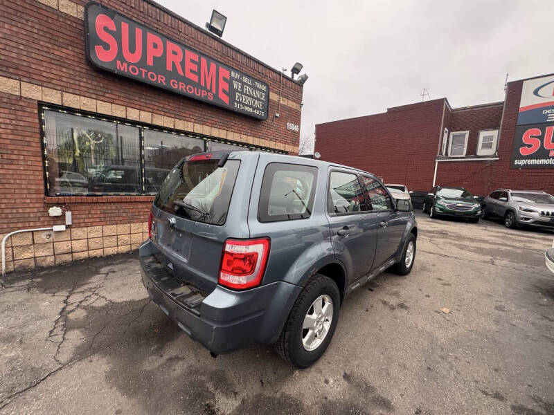 2011 Ford Escape XLS