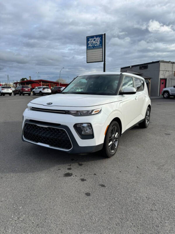 2021 Kia Soul S's photo