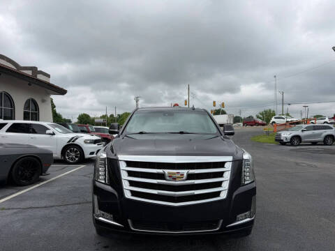 2016 Cadillac Escalade Luxury Collection