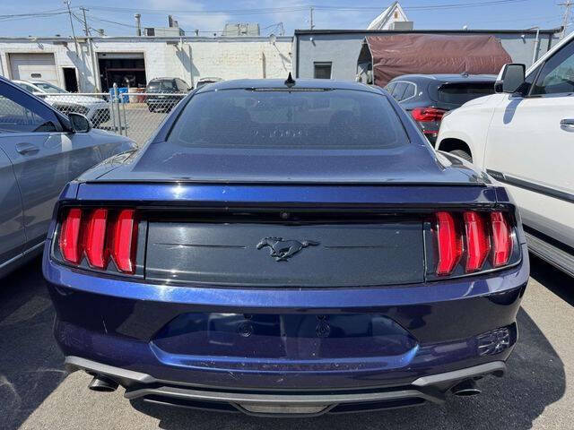 2020 Ford Mustang EcoBoost