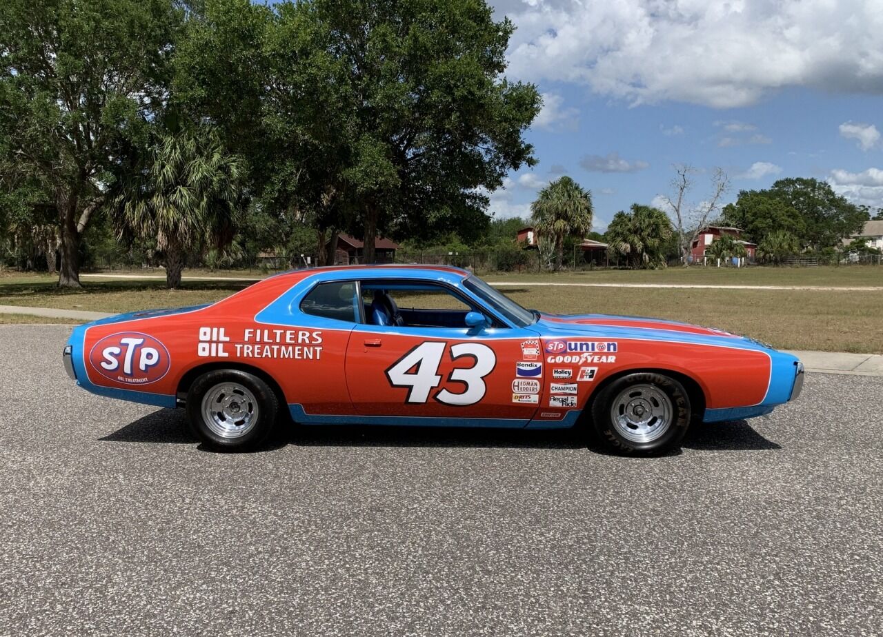 1973 Dodge Charger 4