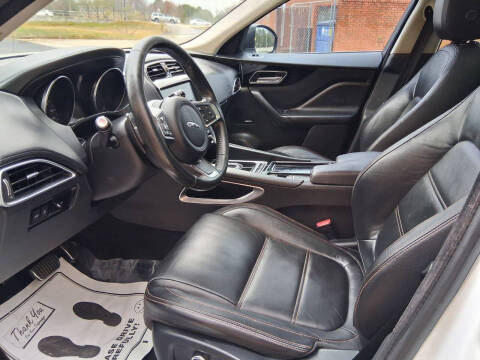 2019 Jaguar F-PACE 30t Prestige