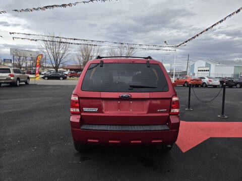 2009 Ford Escape XLS