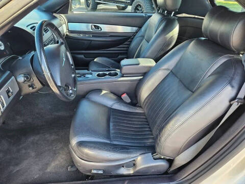 2004 Ford Thunderbird Deluxe