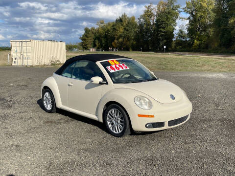 2006 Volkswagen New Beetle Convertible for sale at Car Safari LLC in Independence OR