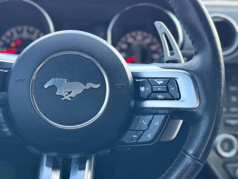 2016 Ford Mustang V6