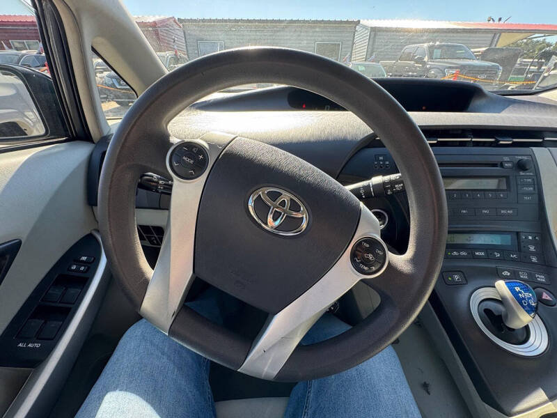 2011 Toyota Prius Two