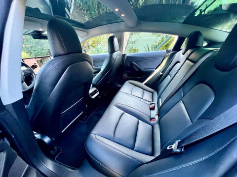 2018 Tesla Model 3 Mid Range