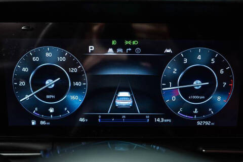 2023 Kia Carnival SX