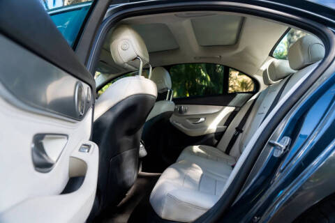 2015 Mercedes-Benz C-Class C 300