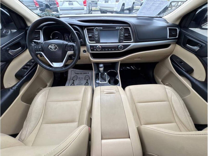 2014 Toyota Highlander XLE