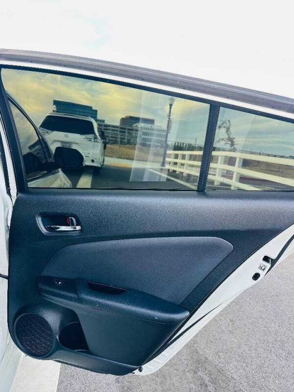 2017 Toyota Prius Two