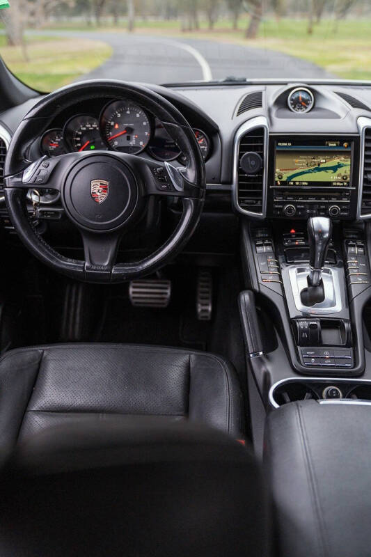 2013 Porsche Cayenne S