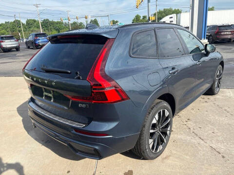 2026 Volvo XC60 B5 Plus