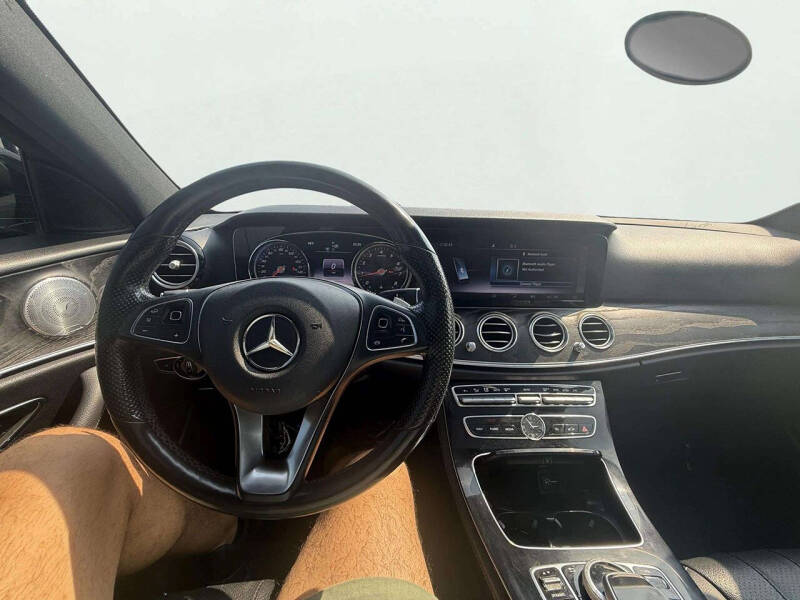 2017 Mercedes-Benz E-Class E 300 4MATIC