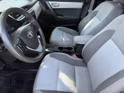 2017 Toyota Corolla LE