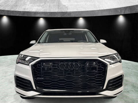 2024 Audi Q7 quattro Premium Plus 55 TFSI