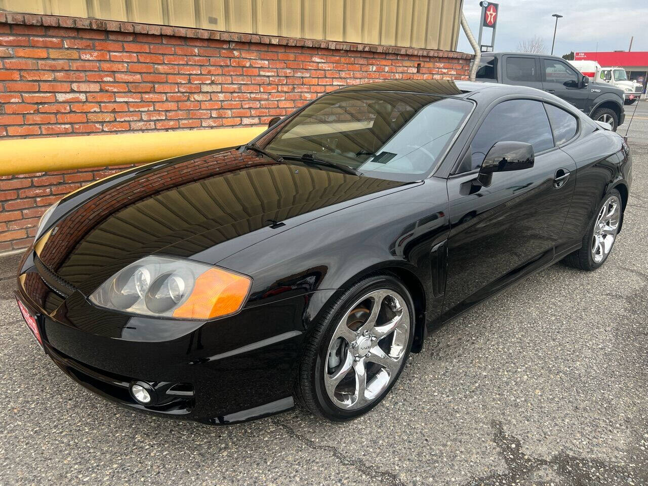 Rare Find! Used 2003 Hyundai Tiburon For Sale (Stunning Photos) - krffw60