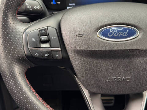 2024 Ford Escape Hybrid ST-Line Select