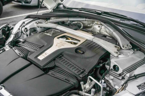 2021 Aston Martin DBX