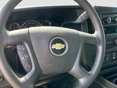 2024 Chevrolet Express 2500