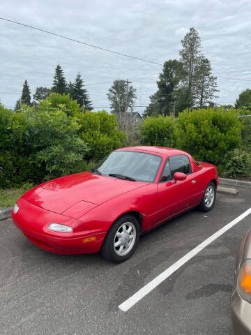 1992 Mazda MX-5 Miata for sale at Sullivan Motorsports in Monroe WA