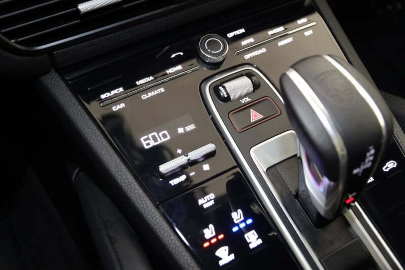 2023 Porsche Cayenne