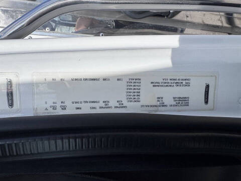 2018 Freightliner M2 106