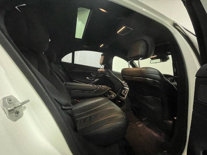 2015 Mercedes-Benz S-Class S 550