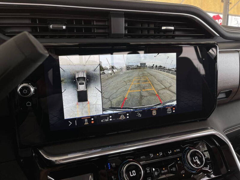 2025 GMC Sierra 3500HD