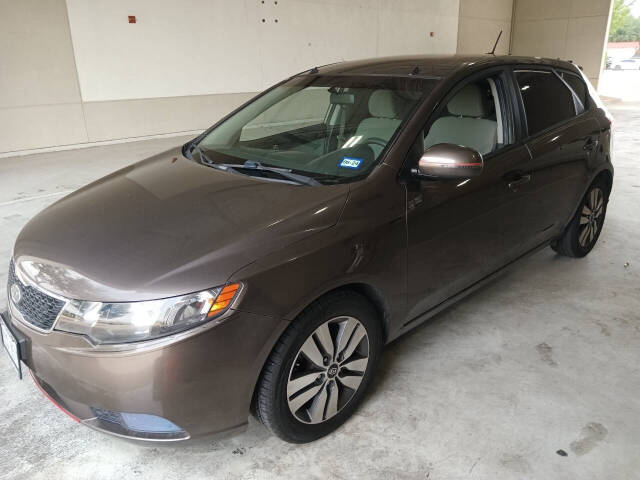 2013 Kia Forte5 for sale at Auto Haus Imports in Grand Prairie, TX