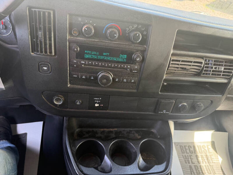 2015 GMC Savana 2500