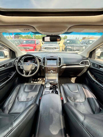 2019 Ford Edge Titanium