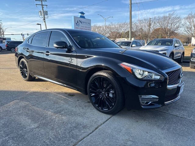 2017 Infiniti Q70L 3.7