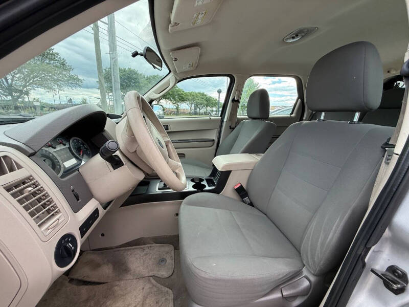2012 Ford Escape XLS