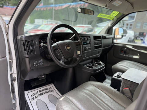 2009 Chevrolet Express 2500