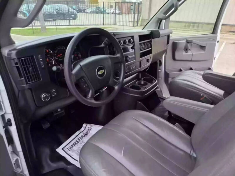2019 Chevrolet Express 2500