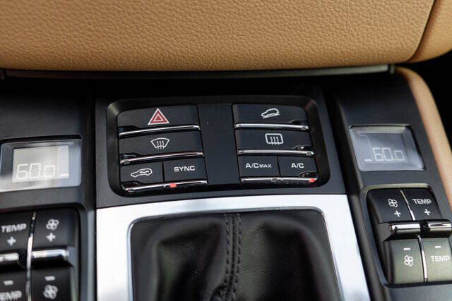 2017 Porsche Macan 29