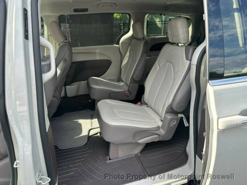 2017 Chrysler Pacifica
