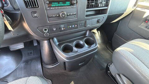 2024 Chevrolet Express LT 3500