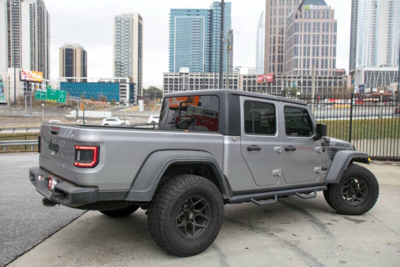 2020 Jeep Gladiator Sport
