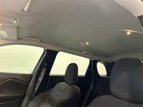 2020 Jeep Cherokee Latitude