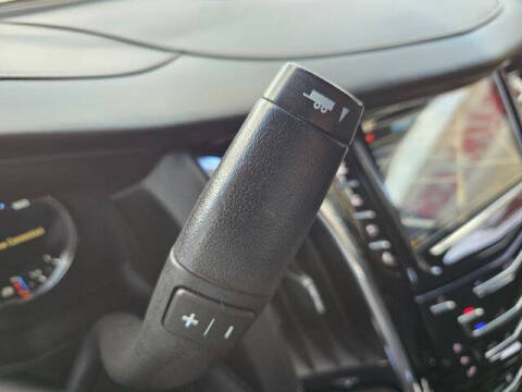 2016 Cadillac Escalade Platinum