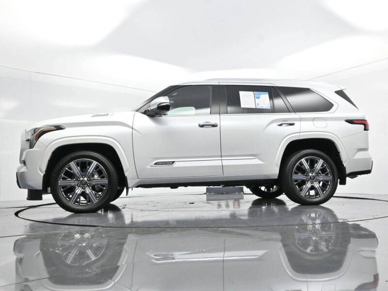 2025 Toyota Sequoia Capstone