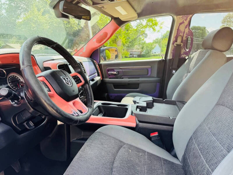 2016 RAM 1500 SLT