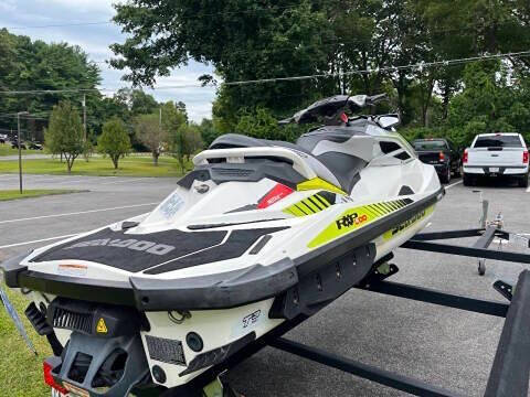 2016 Sea-Doo RXP-X 300