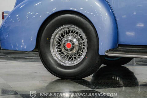 1940 Packard 120